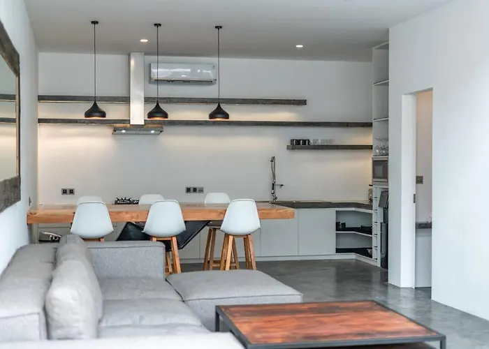 Loft Ludo 9: Cozy 1-bdr Luxury Loft In Great Location! Canggu (Bali)